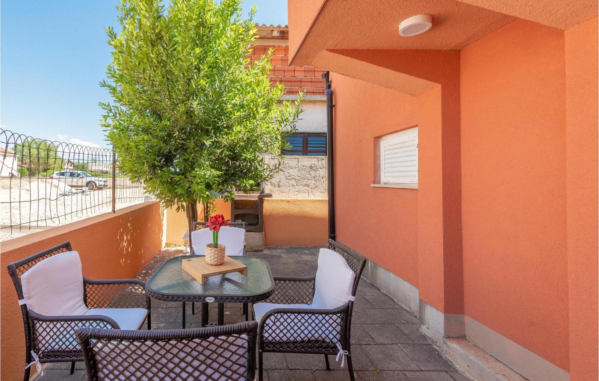 Cozy Home In Vrsi With Wifi المظهر الخارجي الصورة