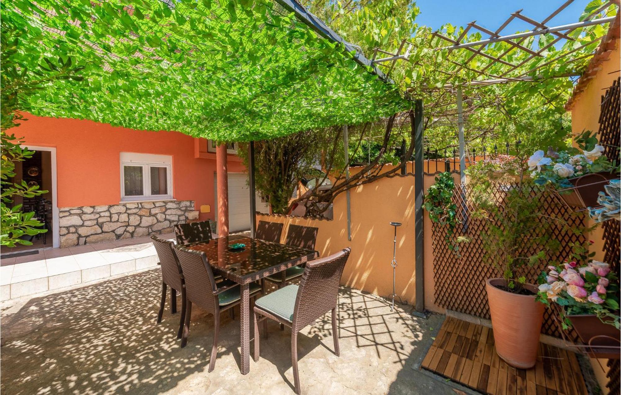 Cozy Home In Vrsi With Wifi المظهر الخارجي الصورة